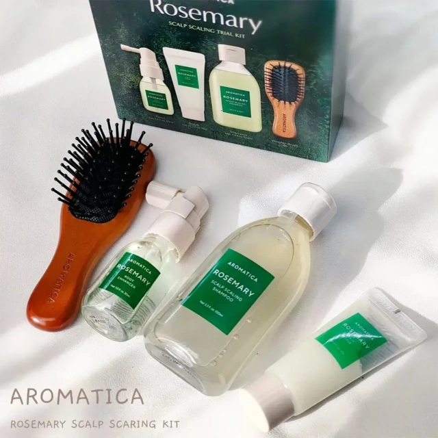 محتویات Aromatica Rosemary Scalp Scaling Trial Kit
